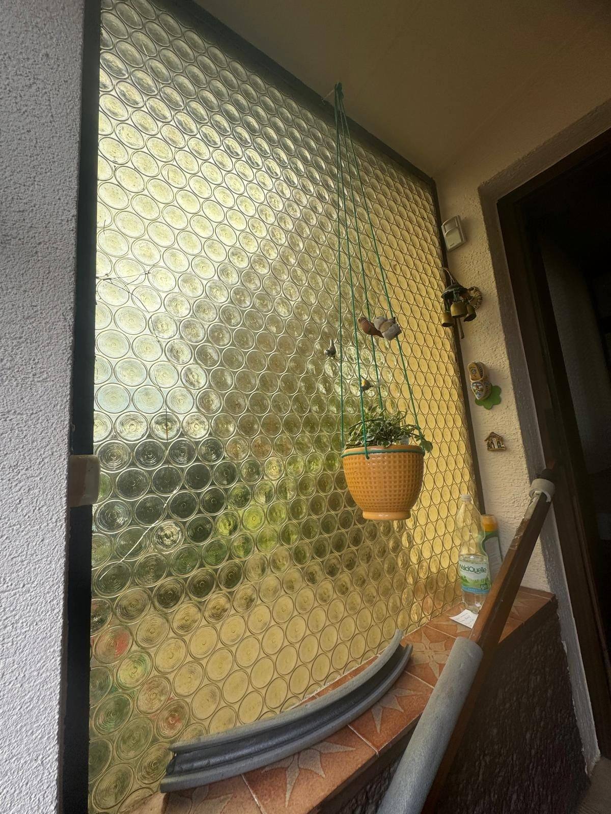Restaurierte Butzenscheiben in einer Altbauwohnung in der Wiener Innenstadt 1010, Bleiverglasung von MK Glas